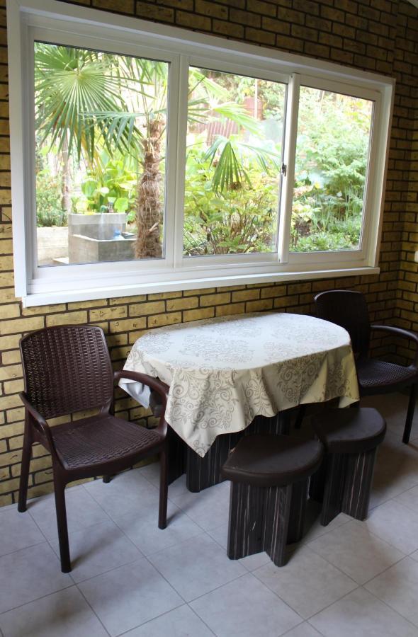 Tsikhierva Hotel Gagra Kültér fotó