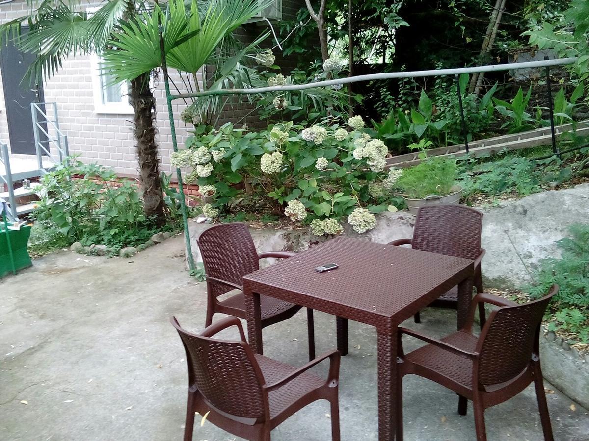 Tsikhierva Hotel Gagra Kültér fotó